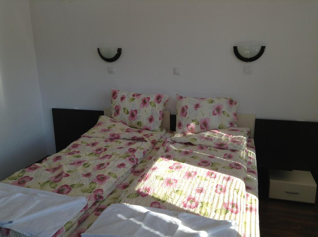 Guest House Luchi Varshets Quarto foto